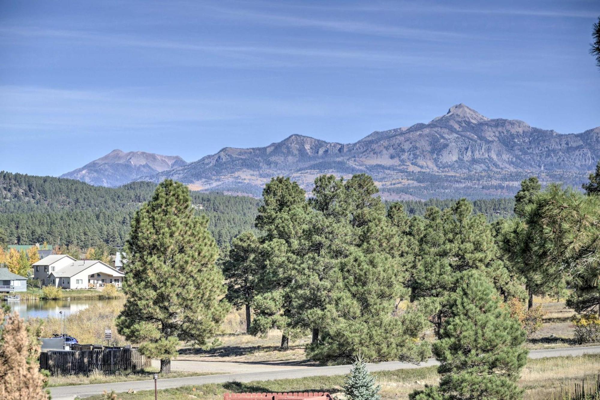 Cozy Pagosa Condo Stunning Mountain And Lake Views! Pagosa Springs Exterior photo